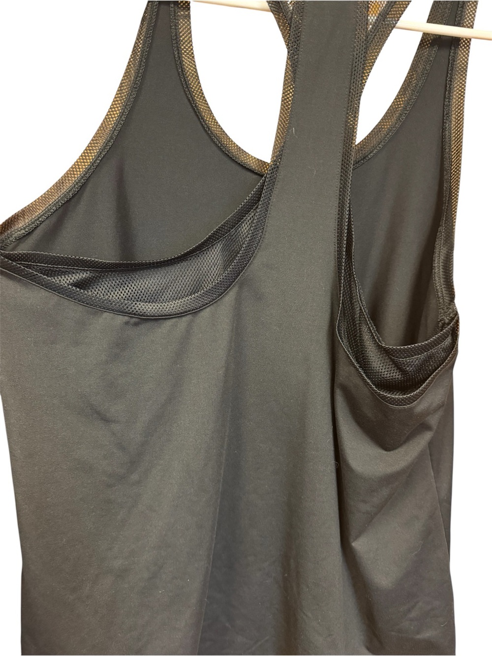 Fabletics Black Mesh Racerback Tank Top | Size Large | NWOT - Picture 4 of 5